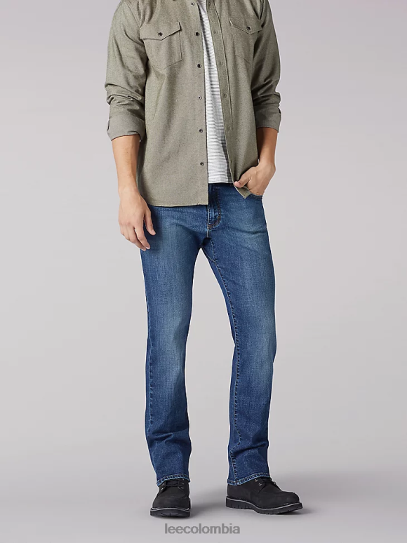 lee_hombres_jeans_bootcut_con_movimiento_extremo_eco_ropa_z6h6f668.png Lee hombres jeans bootcut con movimiento extremo eco ropa Z6H6F668 - Image 1