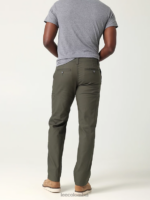 Lee hombres pantalón cargo de lona con bolsillo ribeteado mvp de movimiento extremo pino ropa Z6H6F802 - Image 2