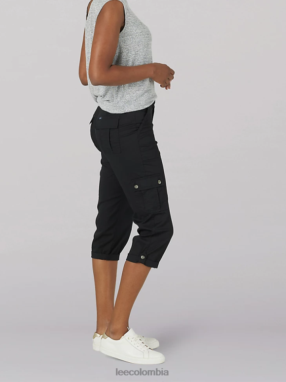 Lee mujer capri cargo relajado ultra lux con flex-to-go (pequeño) negro ropa Z6H6F460 - Image 3